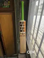 SS DRE Russel original bat