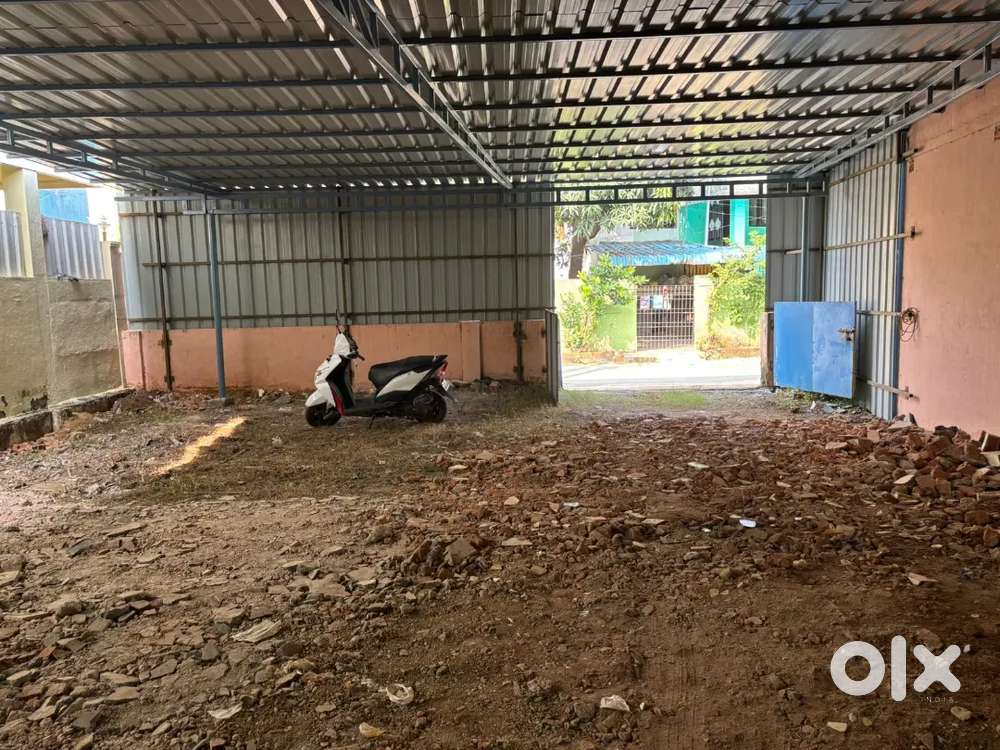 Closed empty space for rental