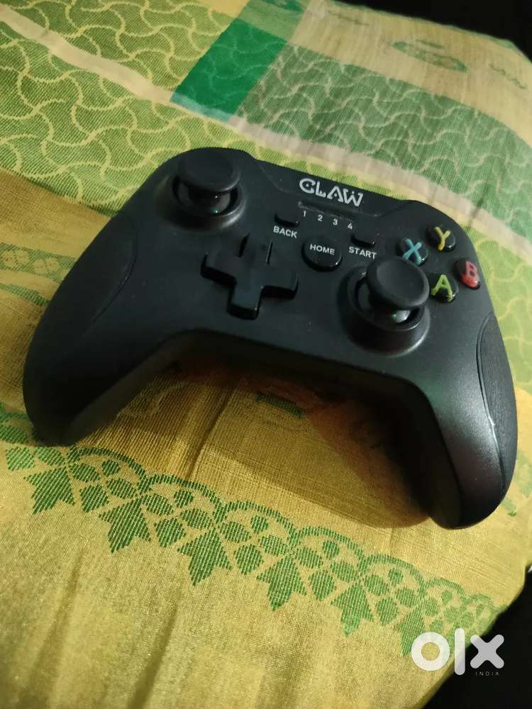 Claw wireless gamepad