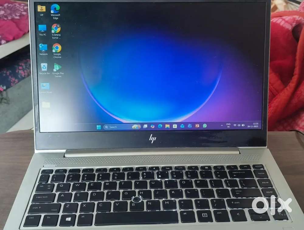 HP elitebook Ryzen 5 pro