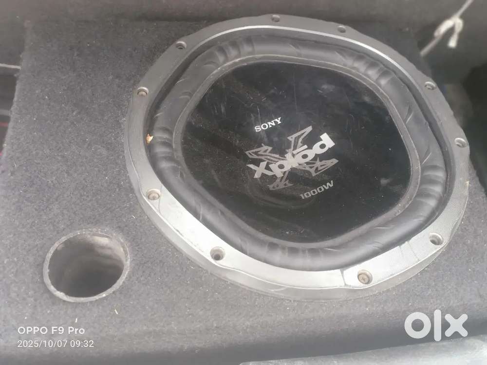 Sony 1000w bass with Amplifier 2800w including wiring