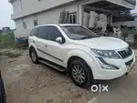 Mahindra XUV500 2015