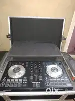 PIONEER DDJ SB3 WITH FLIGHT CASE