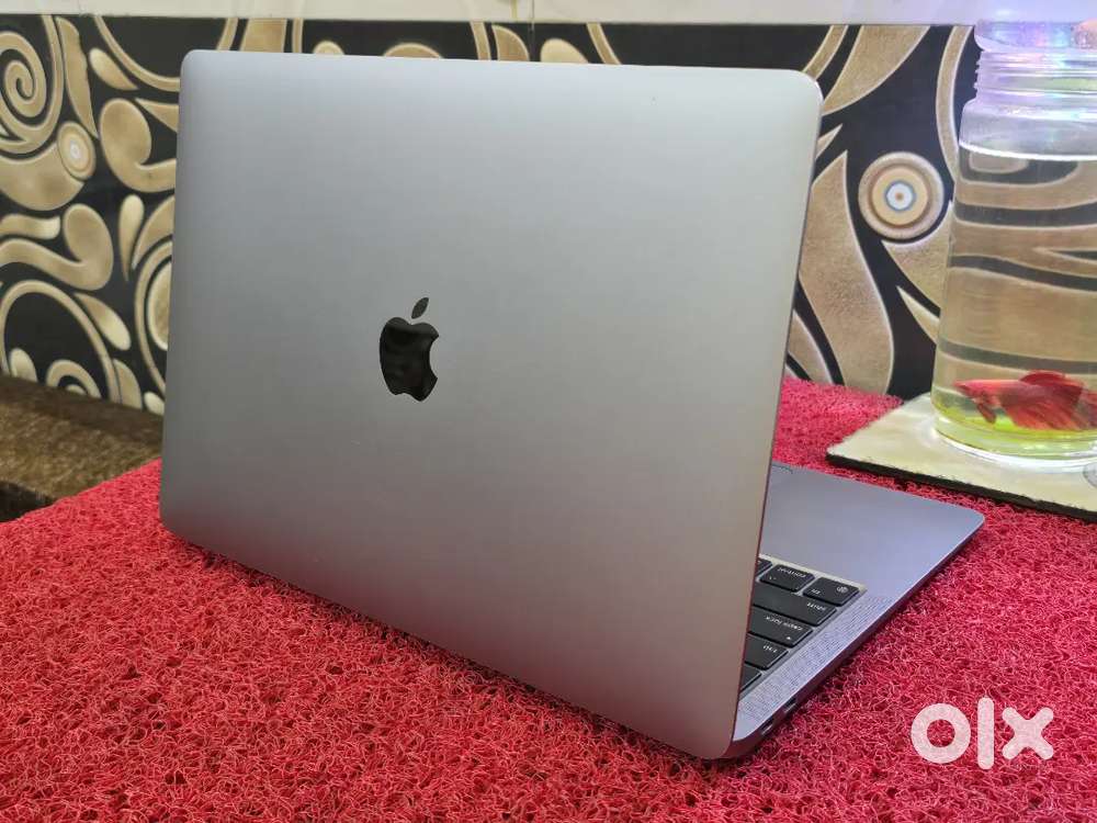 M1 Air 2021  Apple Macbook 8gb 256gb SSD 13inch Retina Touch iD