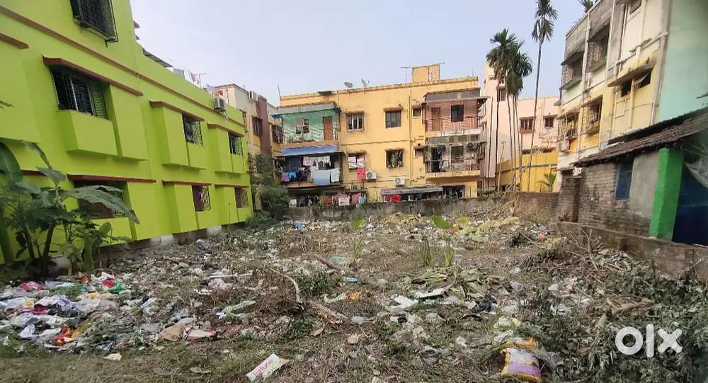 10 minutes from Kavi Sukanta Metro( Avishikta, Kalikapur)