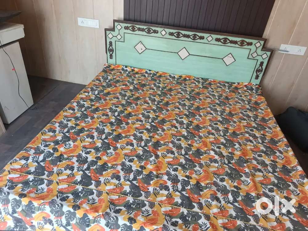Double Bed with side table