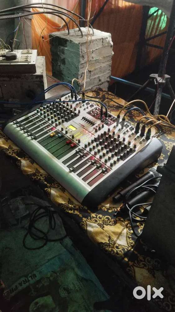 12 channel mixer