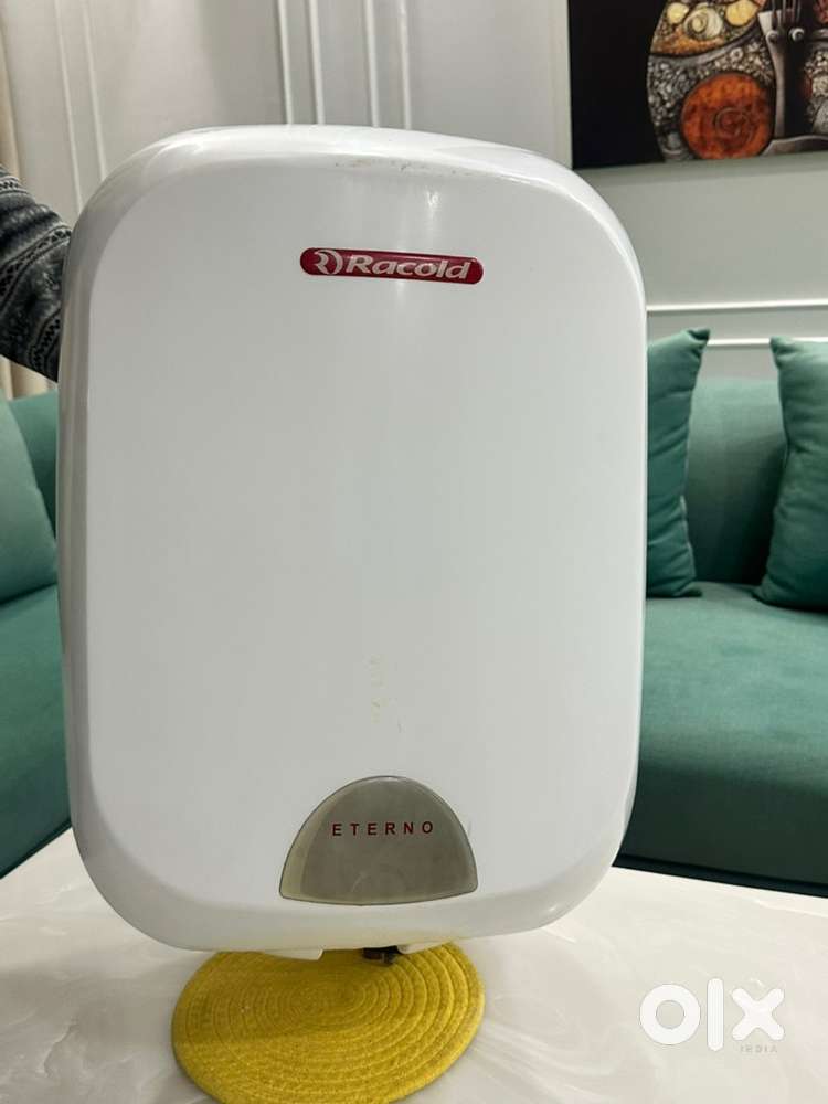 For SALE: Racold Geyser (25 L)