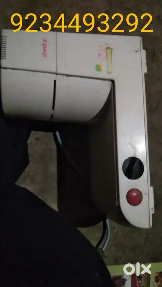 Good condition mixer grinder