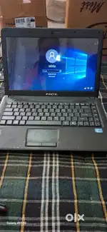 ME HCL LAPTOP I3