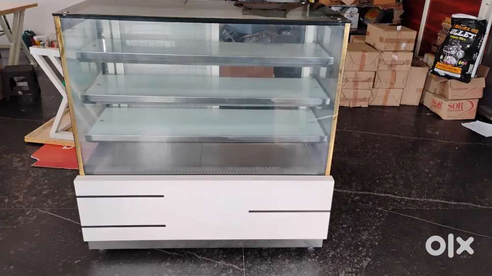 Sweets/Cakes Cooling and Display counter with chiller