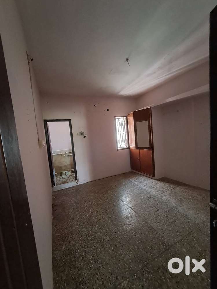 Single bedroom portion for rent