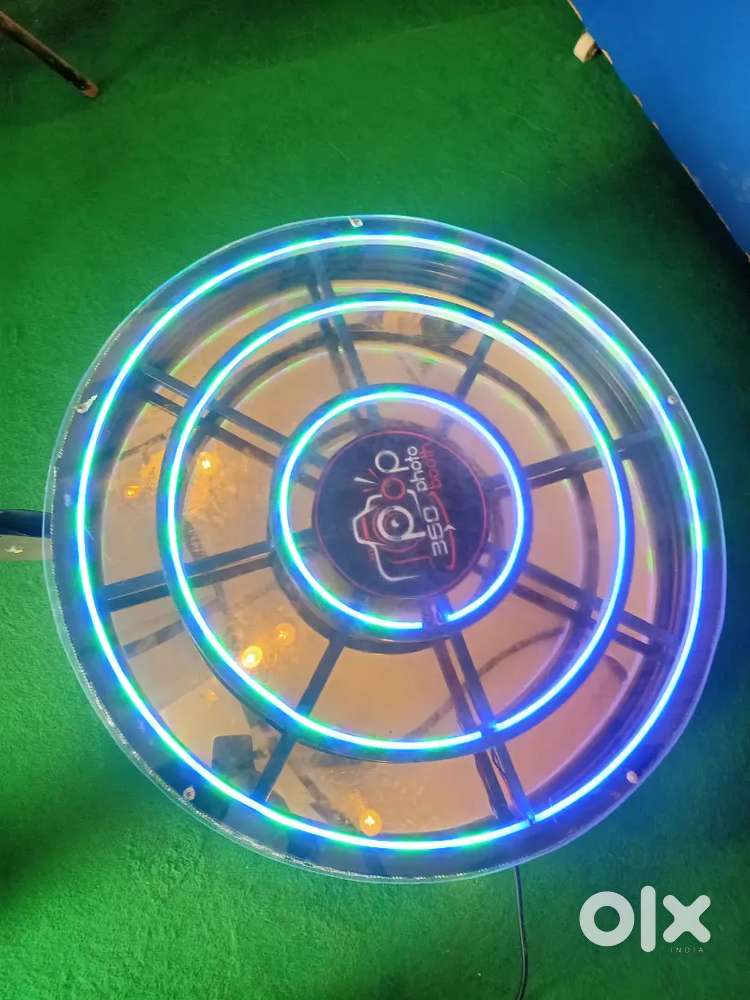 360 Degree Selfie Booth Brand New Condition