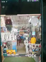 Sales girl ir boy