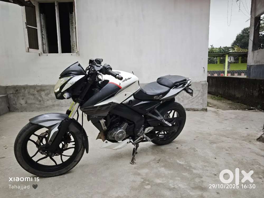 2017 model ns 200 bike good condition bike only RC photo available