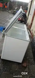 Deep Fridge / Ice Cream Fridge