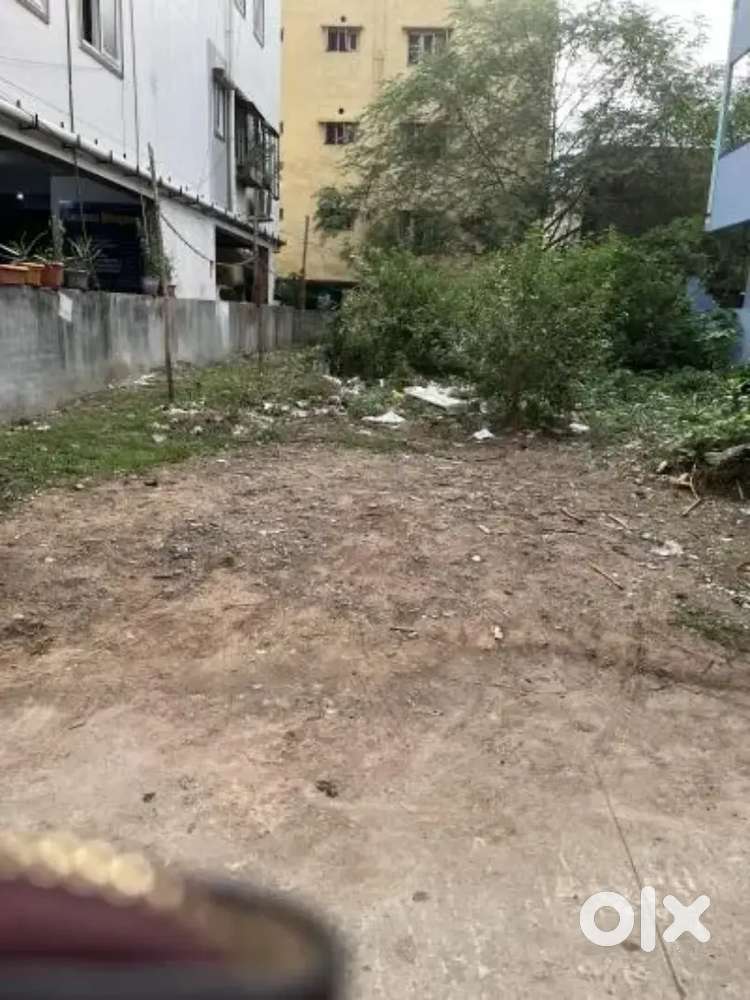 400 square yards plot in madhavadhara west facing with 40feet road