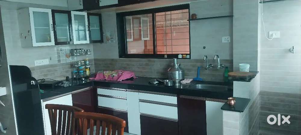 2 rooms and one big ketchen for rent