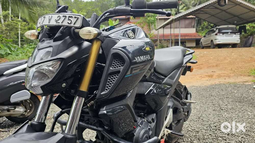 Yamaha fz v3.Abs  2020 December model look like new