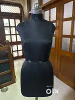 Full-Size Display Mannequin – Perfect for Store or Home Use