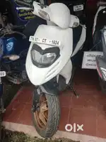 2019 aprilia SR 150 for sale second owner finance available price nego