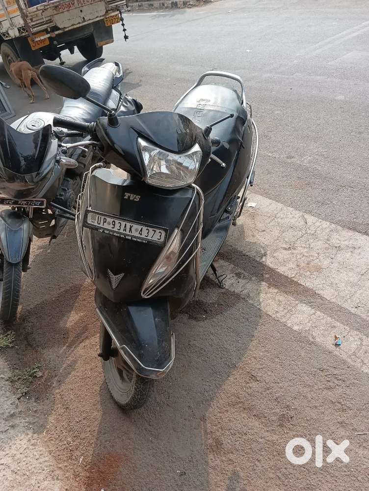TVs Jupiter in good condition 1st owner