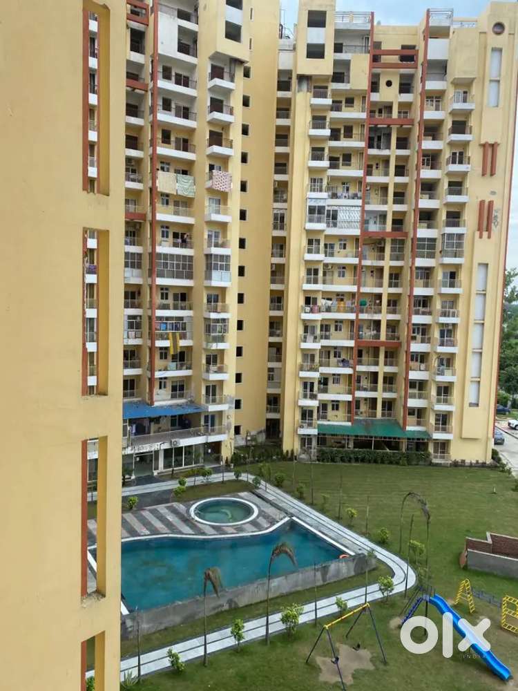 2BHK furnished flat in Green Orchid