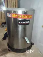 Oil dryer machine
