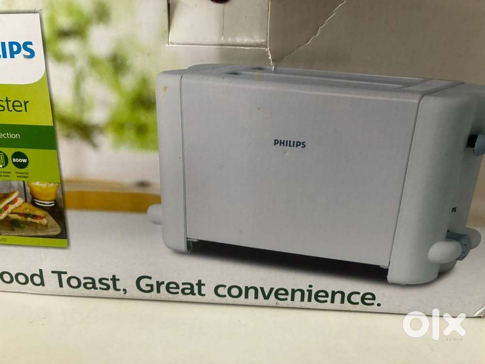 Bread toaster