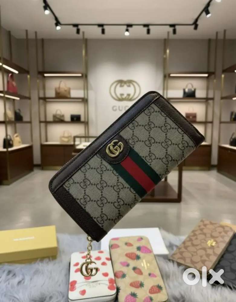 Gucci purse