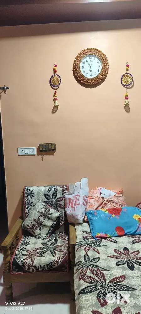 Makan kiraye se dena hai