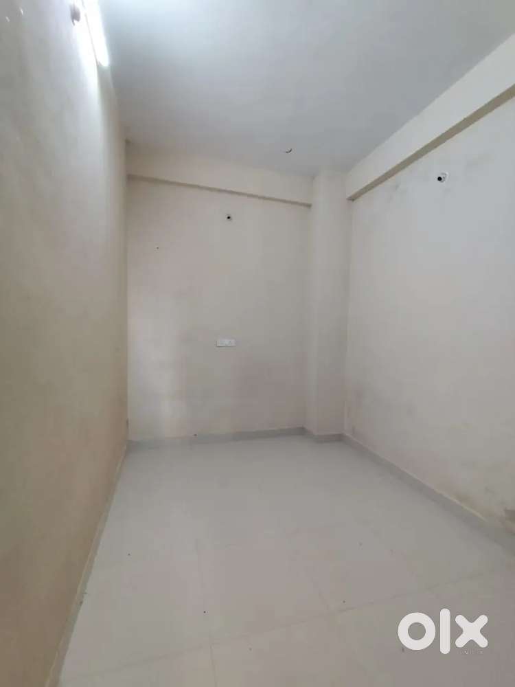 2bhk  rahen