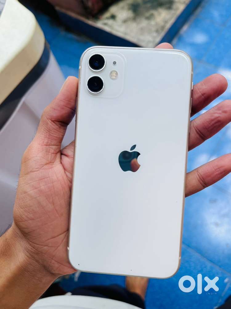 I phone 11 64 GB