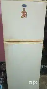 Dual door refrigerator Good condition