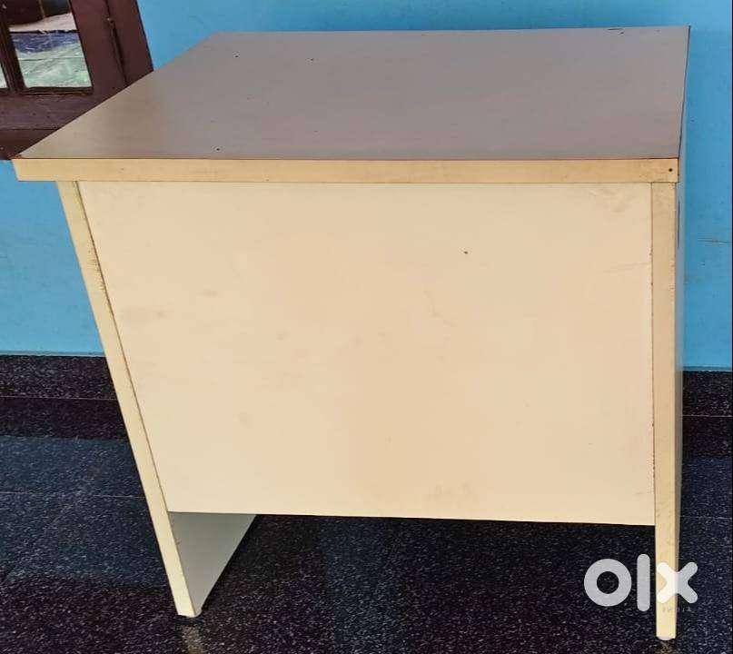 High quality heavy unused Computer table