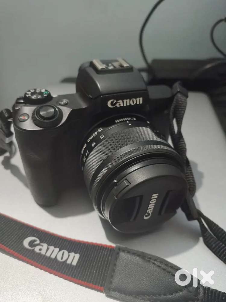 Canon EOS M50 Mark II + EF-M 15-45mm