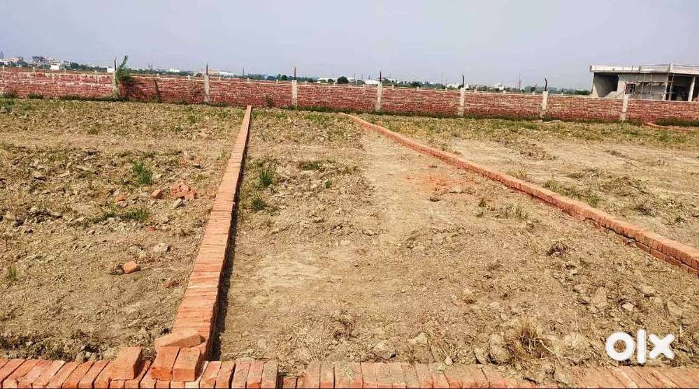 100 GAJ KA PLOT GREATER NOIDA SEC 150 PAKKI REGISTERY KE SATH FREE