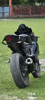 R15 V4 good condition