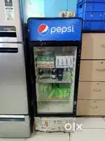 Commercial fridge wel condition