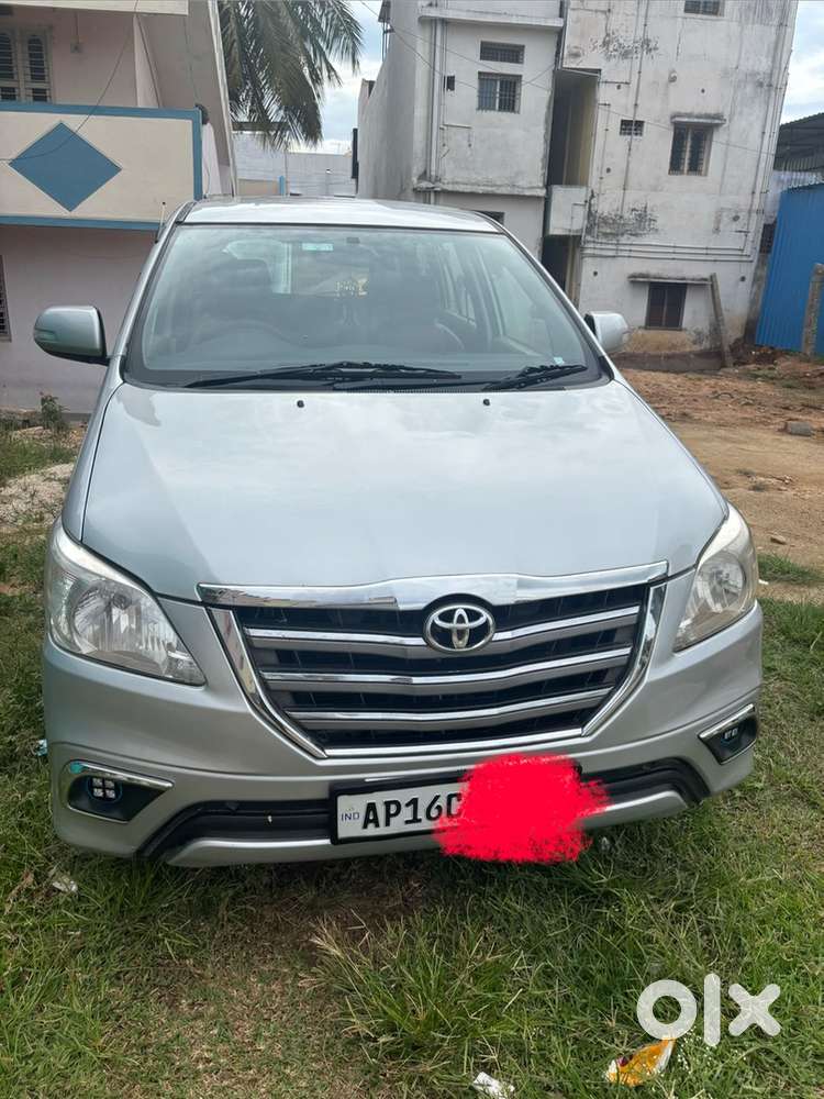 Toyota Innova 2013 Diesel 185000 Km Driven