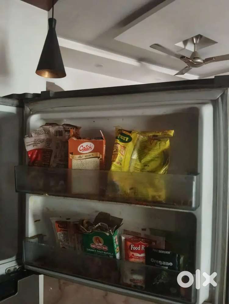 Want to sell double door, 345 ltr freeze