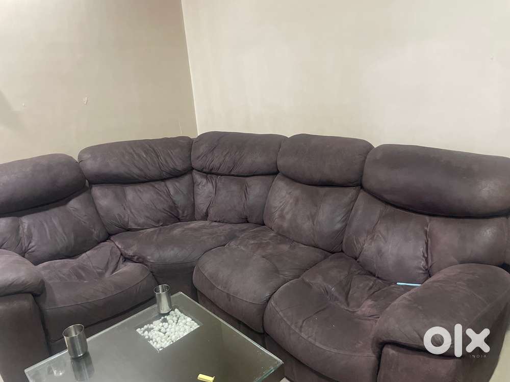 Recliner sofa in good condition