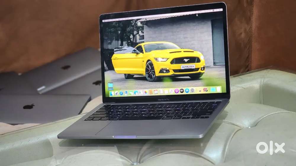 Apple Macbook Pro i5 16GB Ram 256gb Apple SSD 2020 Manufacturing