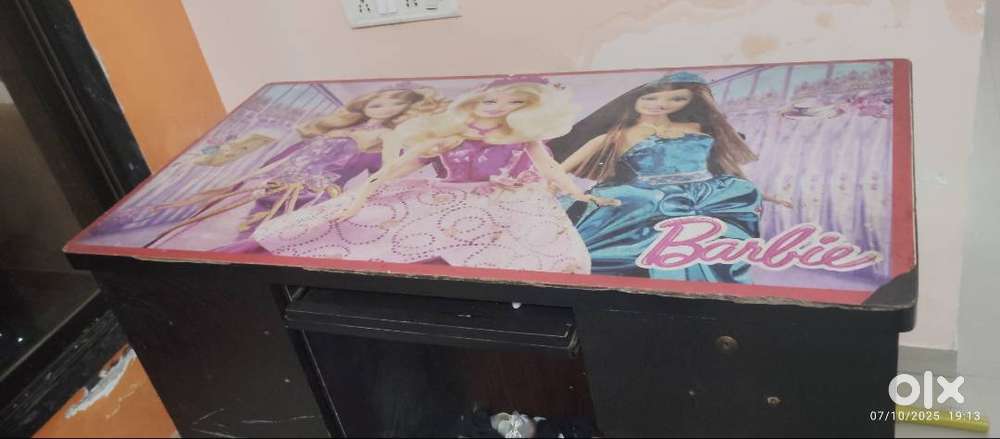 Computer table for sell