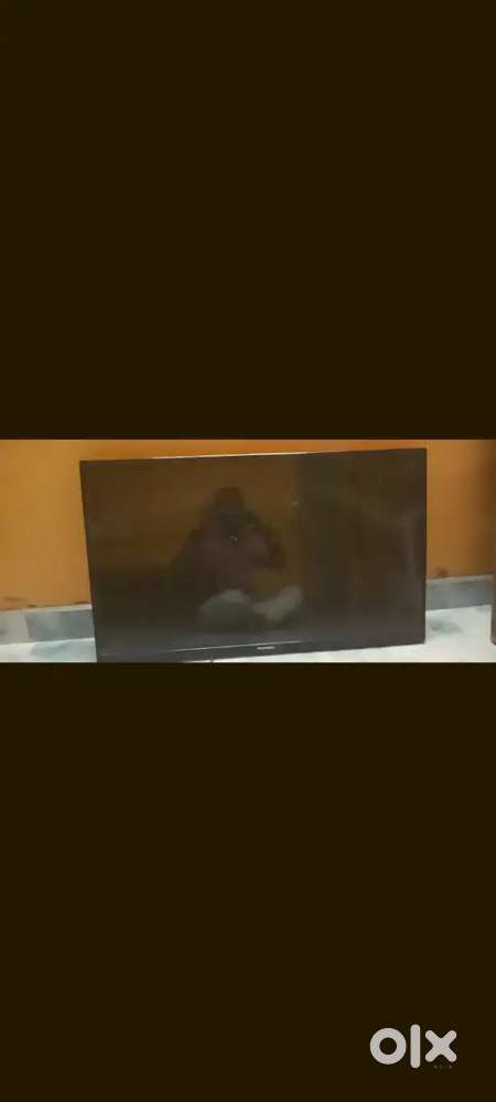 Thomson 42 inches led tv