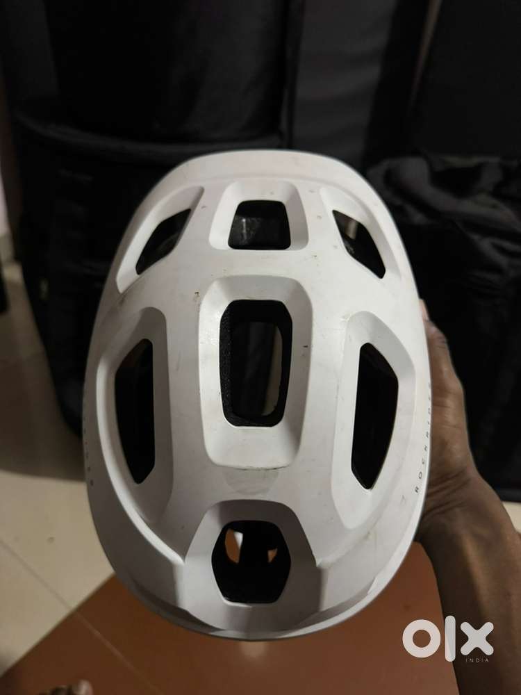 Decathlon cycle helmet