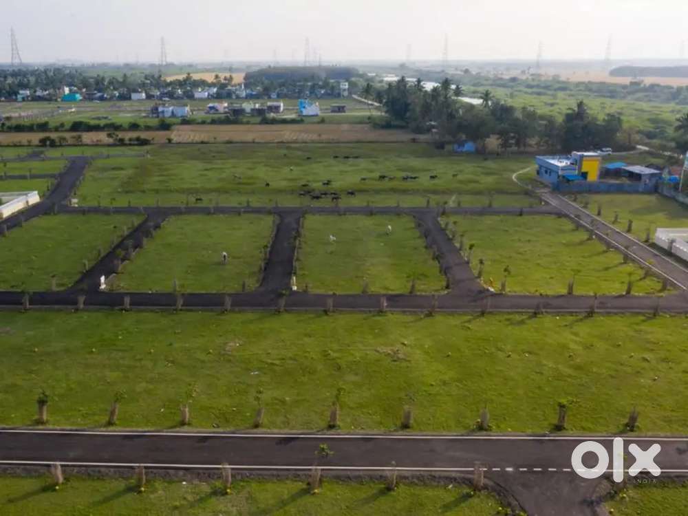 Redhills karanodai Highway just 2 km plots sale