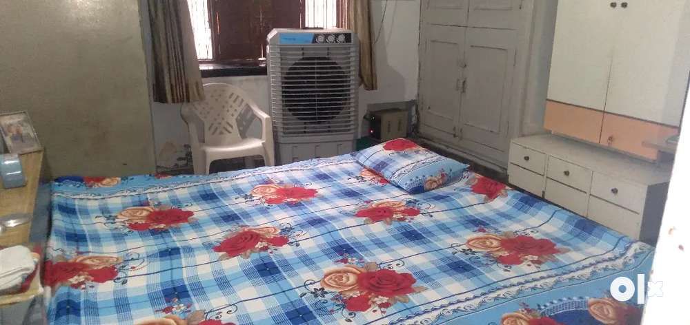 At Nehru Nagar Agra One & Two Rooms Furnished sets with kitchen & Bath