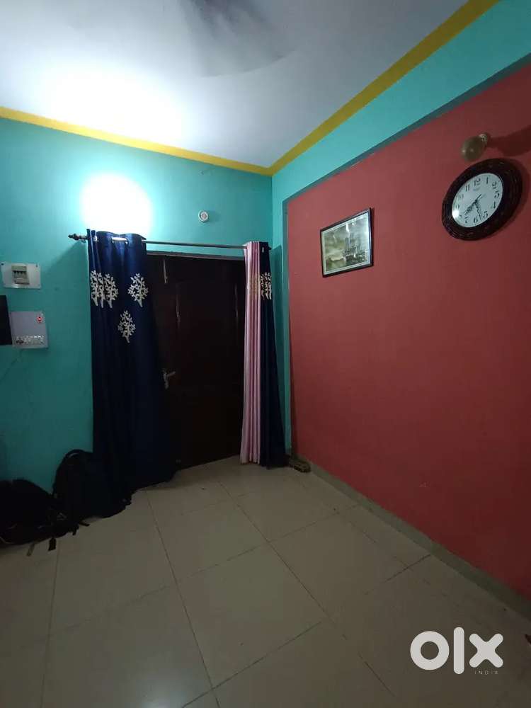 Flat near dav school cantt area