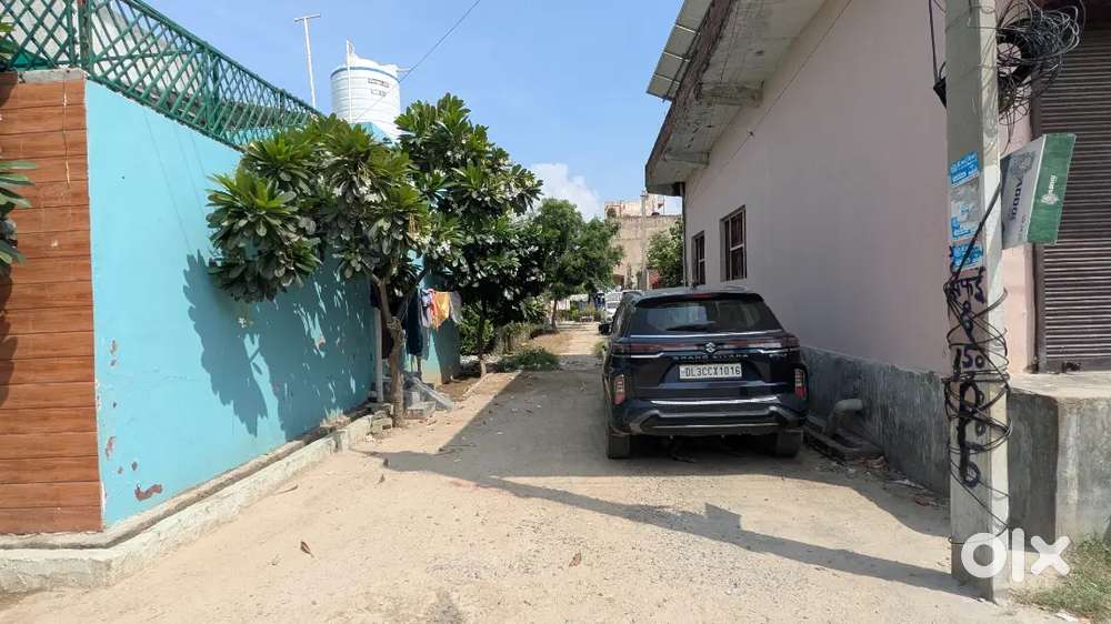 Plots in Noida 144 sector 100 gaz 15lac wid bank loan pakki registery